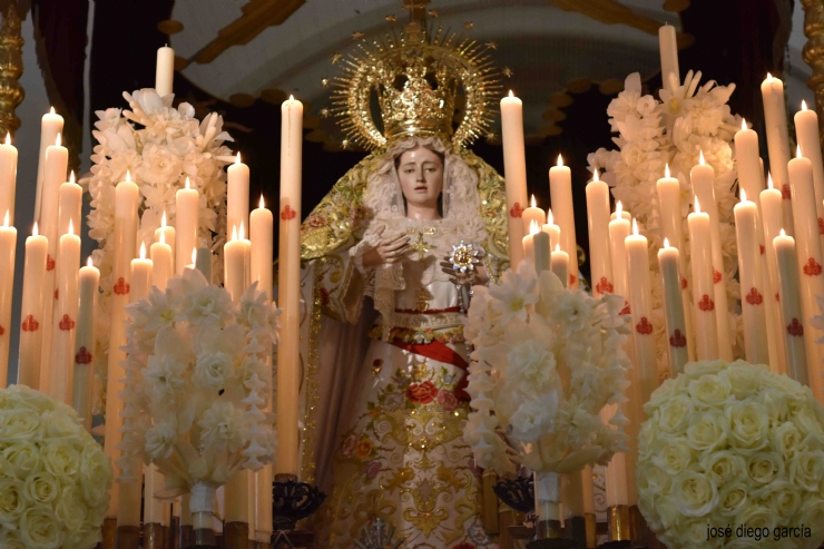 Himno Akathistos en honor a la Virgen del Rosario