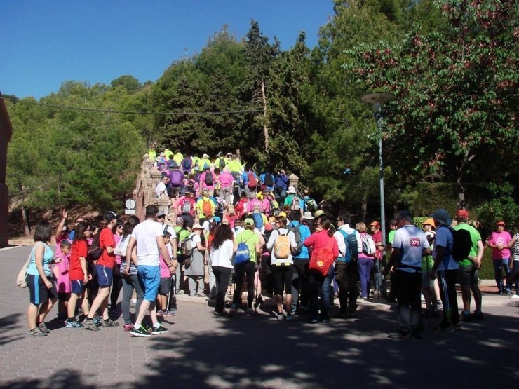 CLUB SENDERISTA AMIGOS DE LA NATURALEZA en el Día regional del senderista. Totana 29 mayo