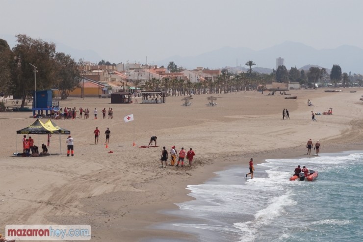 Los puestos de vigilancia de playas del Plan Copla abiertos hoy sábado han izado bandera amarilla en Mazarrón y La Unión 