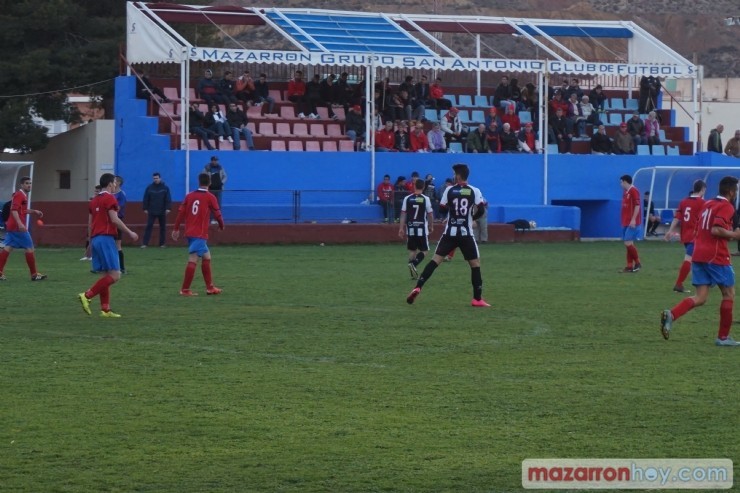 Don nuevas victorias en casa para el Mazarrón F.C. en sus equipos senior y juveniles.