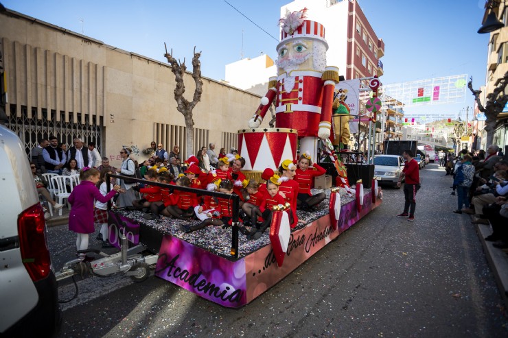 Festejos publica las bases para participar en el Desfile de Carrozas