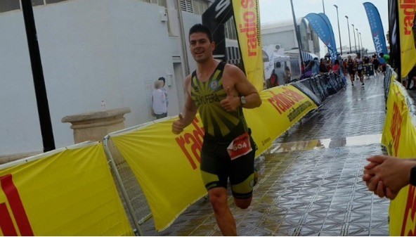 TRIATLÓN y MTB para los deportistas del C.D. Bahía de Mazarrón en el pasado fin de semana.