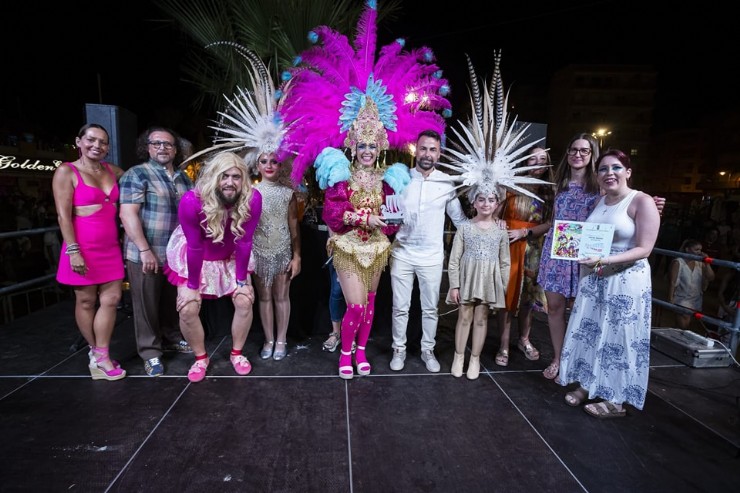 La Comparsa Eclipse se hace con el primer premio del Carnaval de Verano 2024