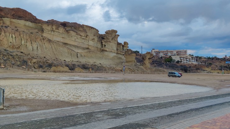 Cambio de tiempo para mañana con lluvias y tormentas en Mazarrón