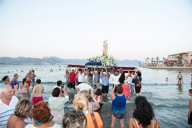 MISA MARINERA, PROCESIÓN Y MORAGA PARA CELEBRAR EL DÍA DE LA VIRGEN DEL CARMEN