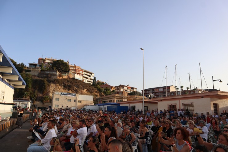 La Virgen del Carmen estuvo arropada por multitud de asistentes