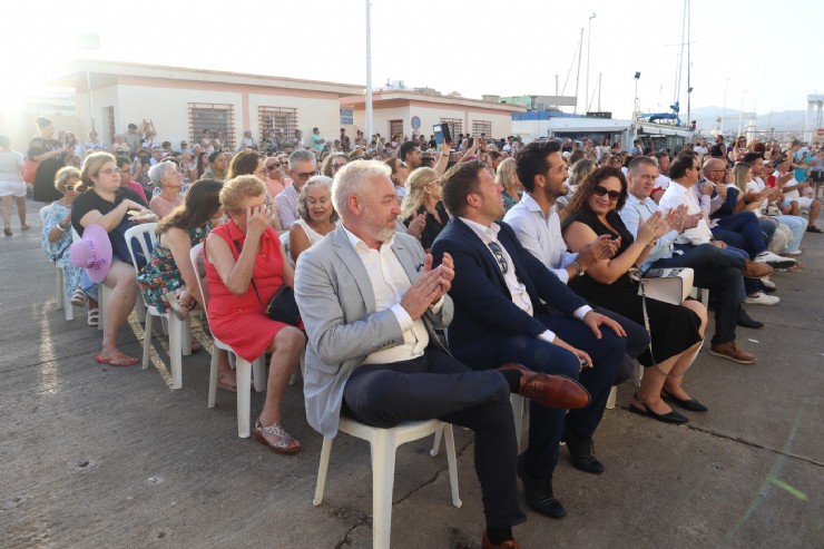 La Virgen del Carmen estuvo arropada por multitud de asistentes