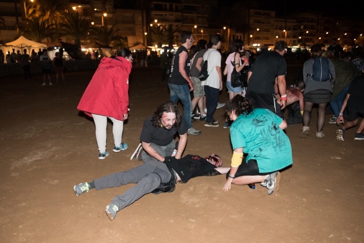 “SURVIVAL ZOMBIE” AMBIENTA LA NOCHE DE PUERTO DE MAZARRÓN