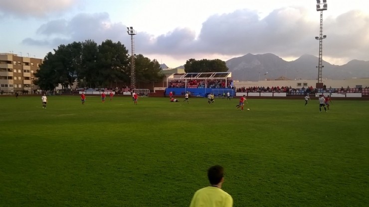 VICTORIAS AJUSTADAS DEL MAZARRON F.C. senior y juvenil.