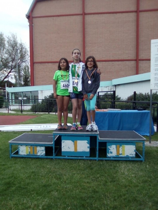 LOS MAZARRONEROS NATALIA AZNAR Y PABLO MENDEZ, PARTICIPARON EL PASADO FIN DE SEMANA EN EL CAMPEONATO DE ESPAÑA DE ATLETISMO DE DISCAPACIDAD VISUAL, CONSIGUIENDO 6 MEDALLAS DE ORO