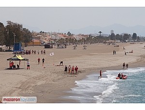 Los puestos de vigilancia de playas del Plan Copla abiertos hoy sábado han izado bandera amarilla en Mazarrón y La Unión 