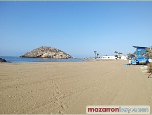 8 puestos de vigilancia de playas de Cartagena, San Javier y Águilas tienen bandera amarilla