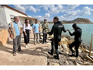 Concluye con éxito la extracción del barco fenicio de Mazarrón