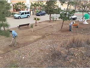 EMPLEO PÚBLICO LOCAL ARREGLA EL CABEZO DE SANTO EN MAZARRÓN