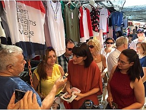 María González Veracruz, candidata del PSOE-RM al Congreso, en Puerto de Mazarrón. 19 junio