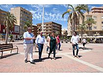 EL PRESIDENTE DE LA COMUNIDAD, PEDRO ANTONIO SÁNCHEZ Y EL CANDIDATO AL CONGRESO FRANCISCO BERNABÉ VISITAN MAZARRÓN - Foto 1