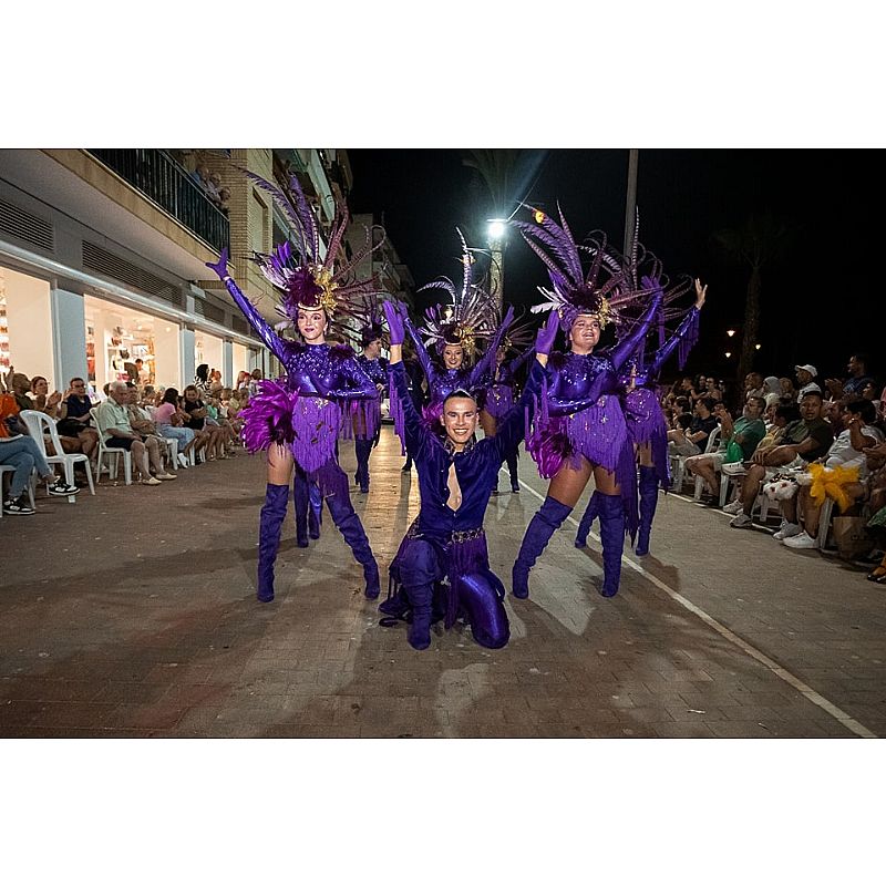 La Comparsa Eclipse se hace con el primer premio del Carnaval de Verano 2024 - Foto 4