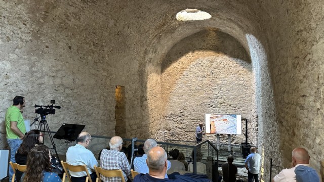 Conferencia de Arqueología: 