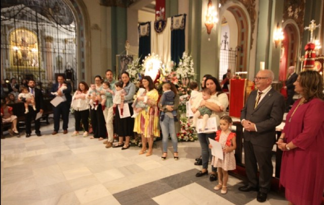 Presentación de los niños en el Besamano (1)