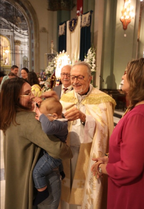 Presentación de los niños en el Besamano (1)