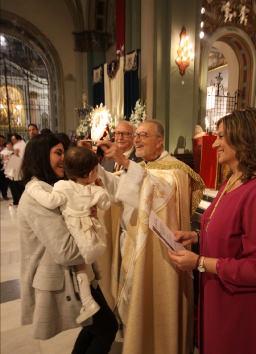 Presentación de los niños en el Besamano (1)